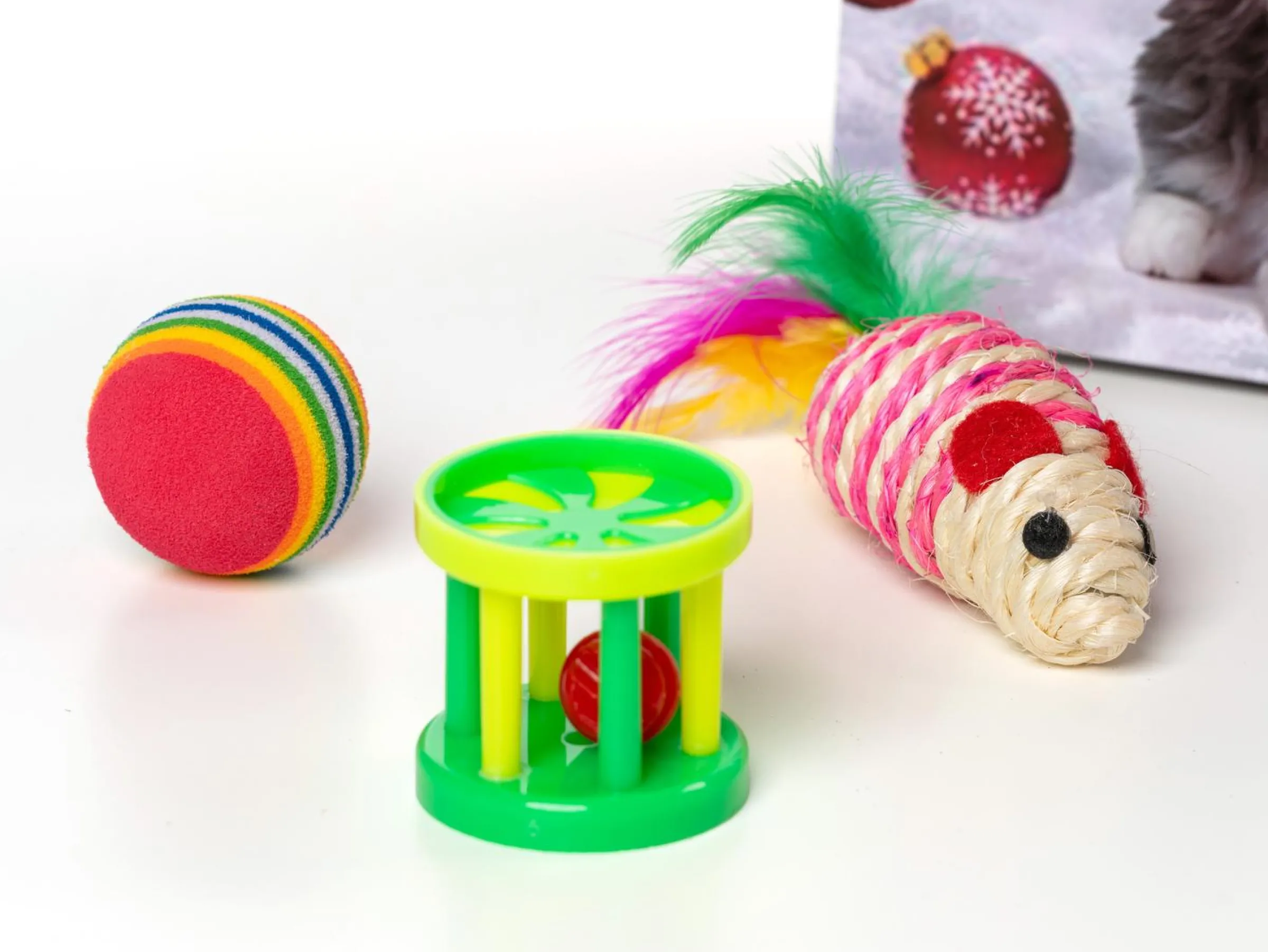 Adventskalender med Kattleksaker