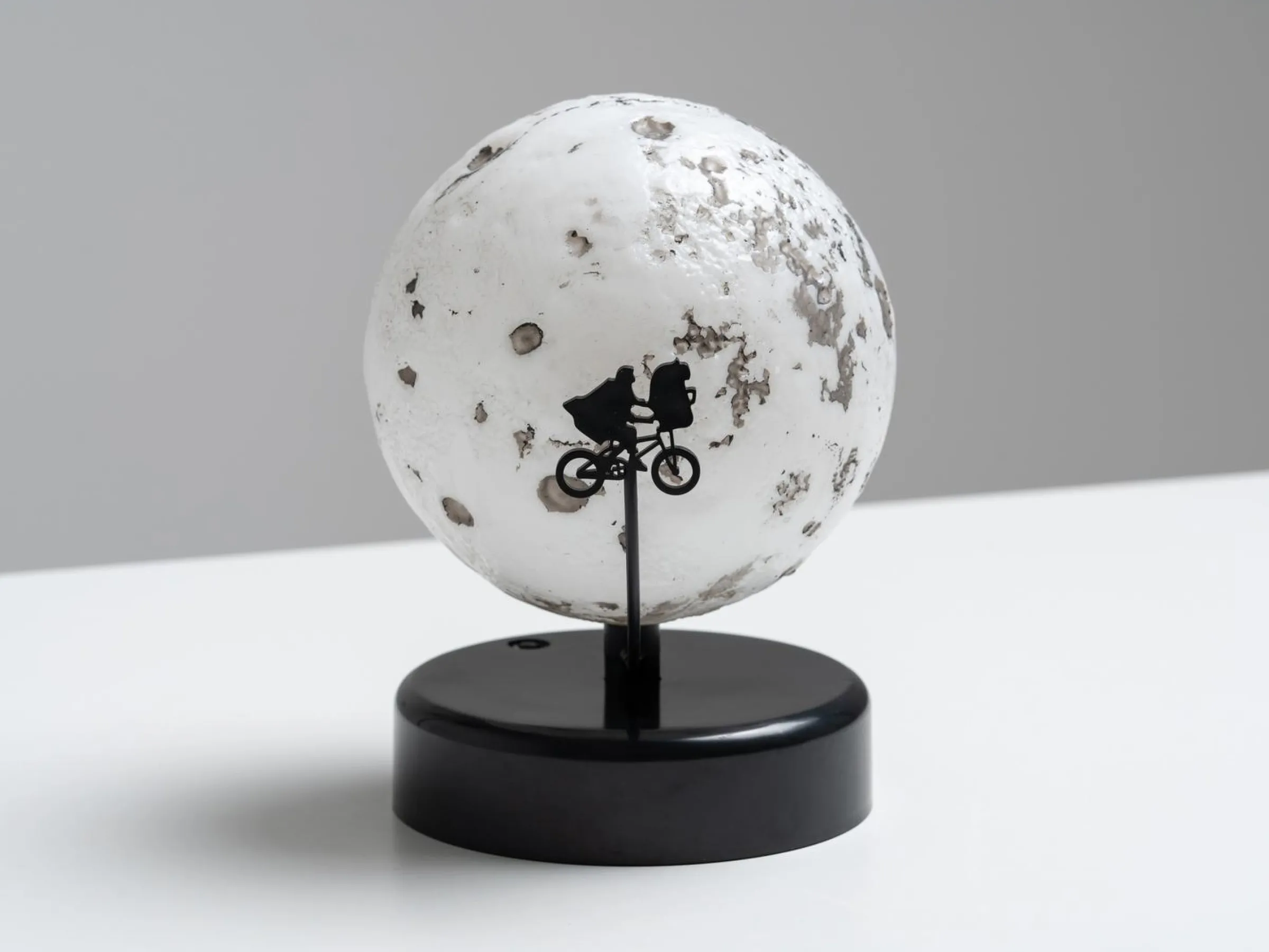 E.T. Lampa