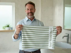 Handduk med Egen Text - Randig Design