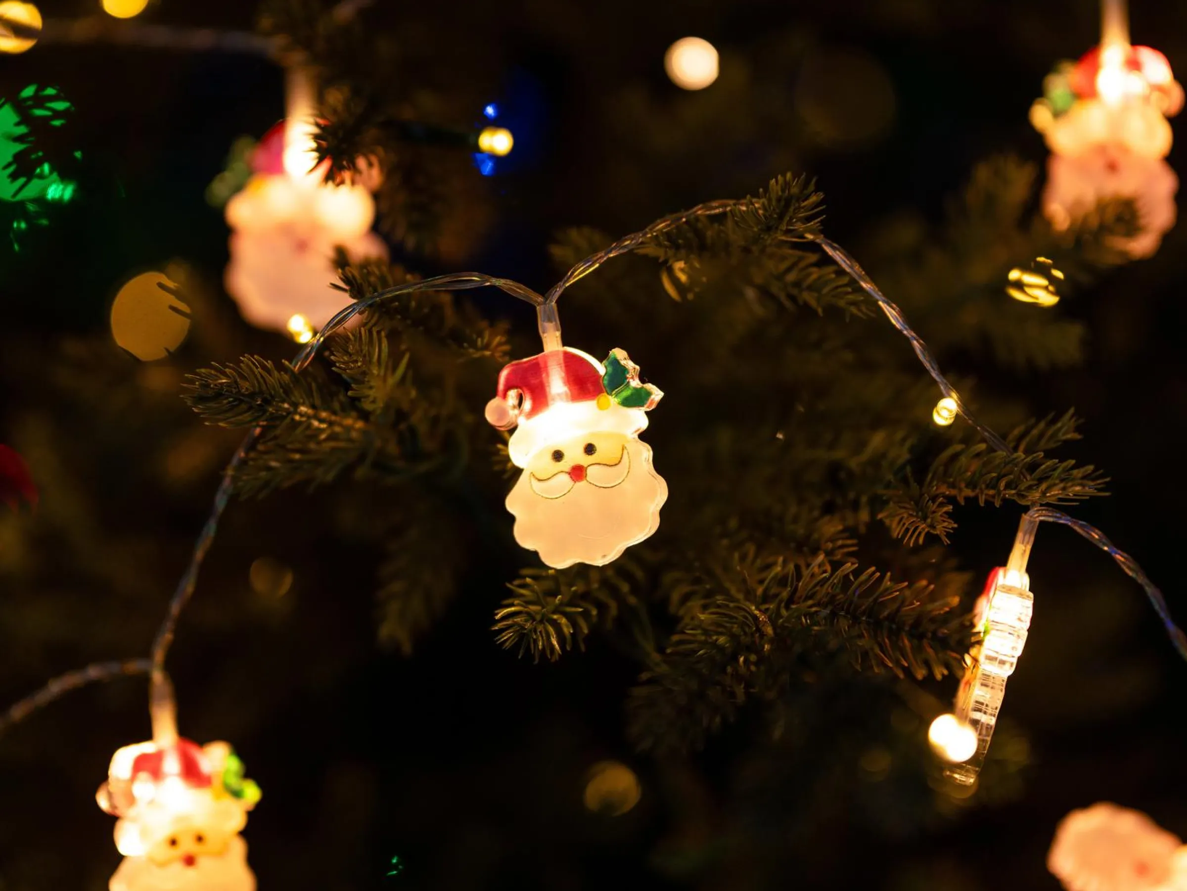 Ljusslinga Jultomtar 3m