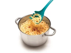 Papa Nessie Pastaslev