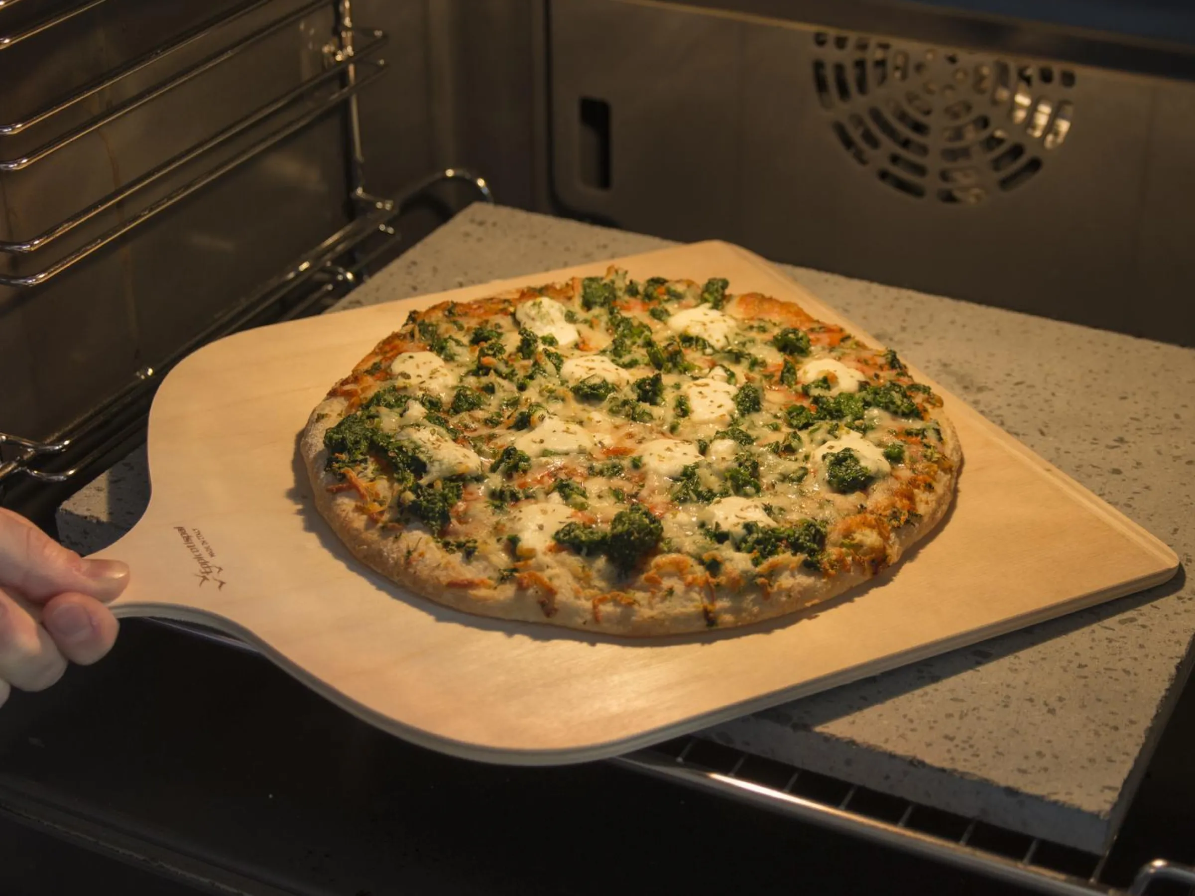 Pizzasten Av Lava Från Etna