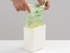 Scoop Up! Kattsandsspade med Behållare
