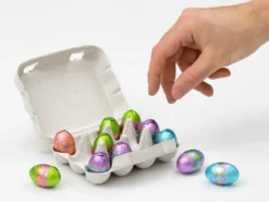 Små Chokladägg i Äggkartong