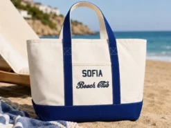 Strandväska med broderad text