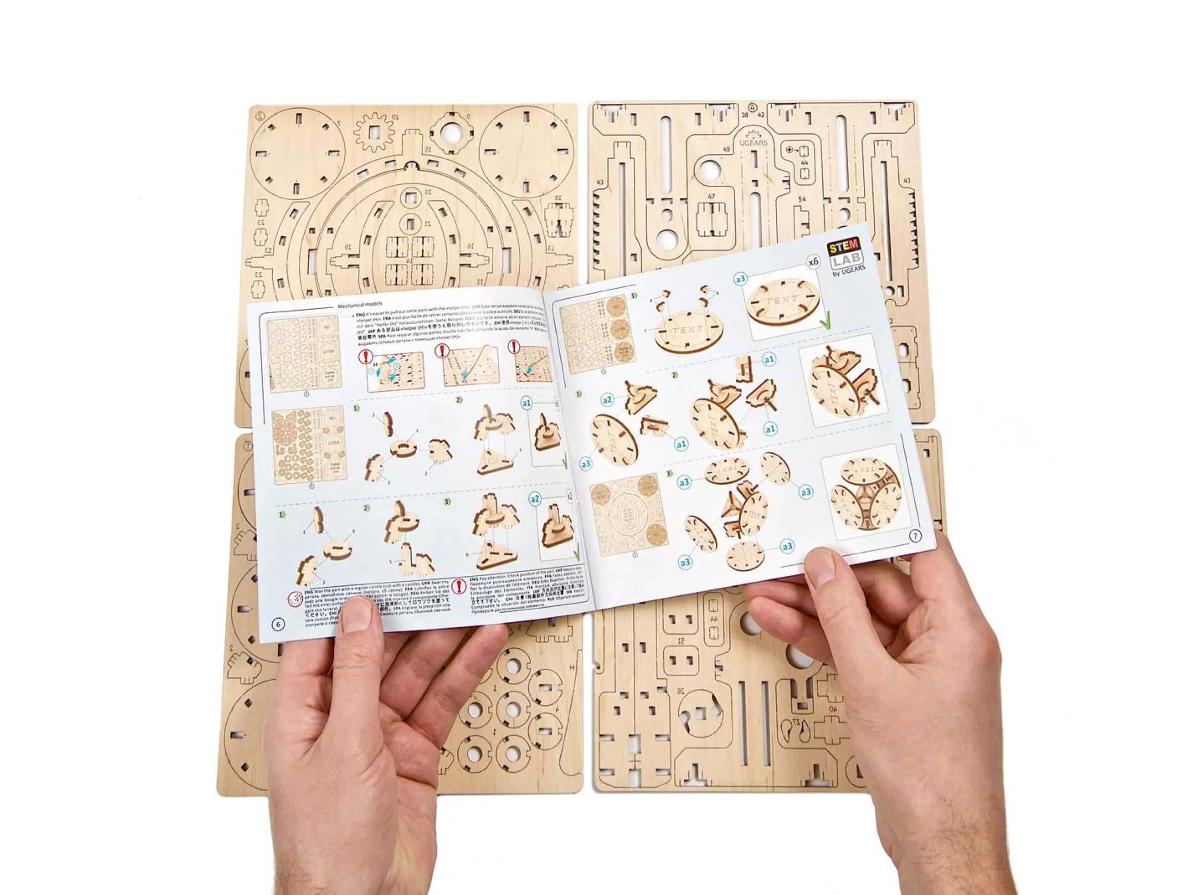 Ugears 3D-pussel i Trä - Slumpgenerator STEM Lab