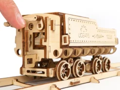 Ugears 3D-pussel i Trä - Tåg