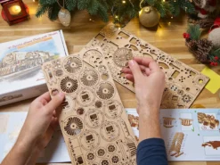 Ugears 3D-pussel i Trä - Tåg